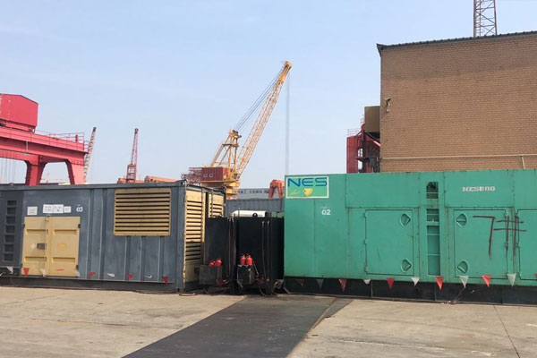 凤庆发电机出租空气滤清器的清洁频率是多少？