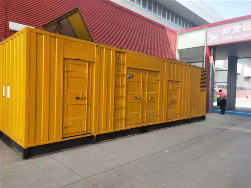 凤庆国内外发电机组租赁合同在明确设备维护责任方面有哪些不同做法？